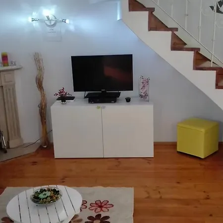 Casinha Portuguesa * Lisbon
